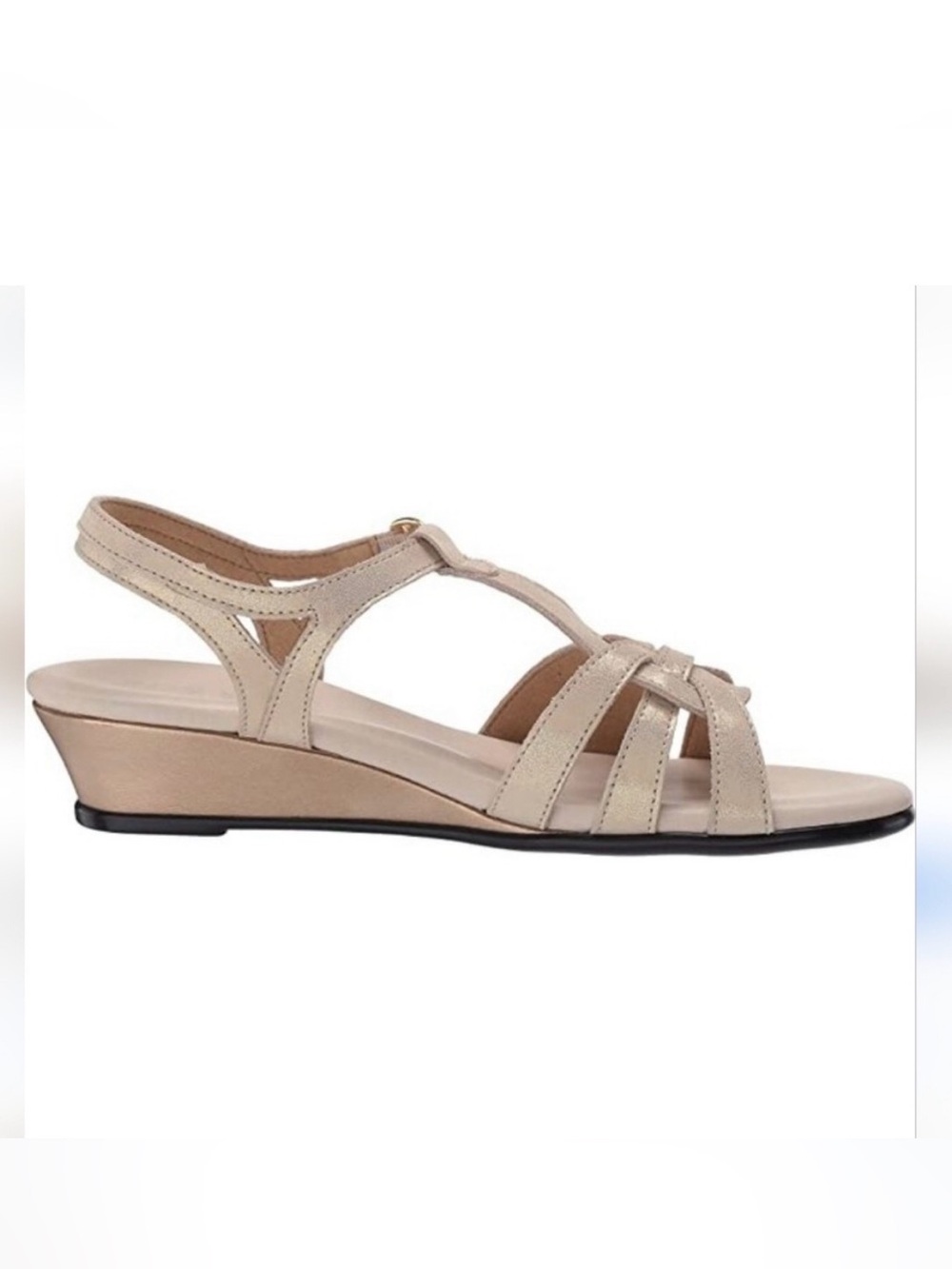 SAS Women’s aurora sandal size 7.5 soft gold